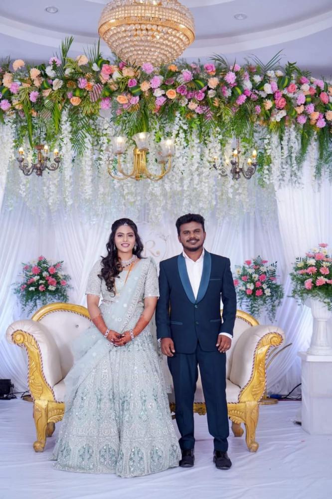 siren-movie-director-anthony-bhagyaraj-wedding-engagement-photos